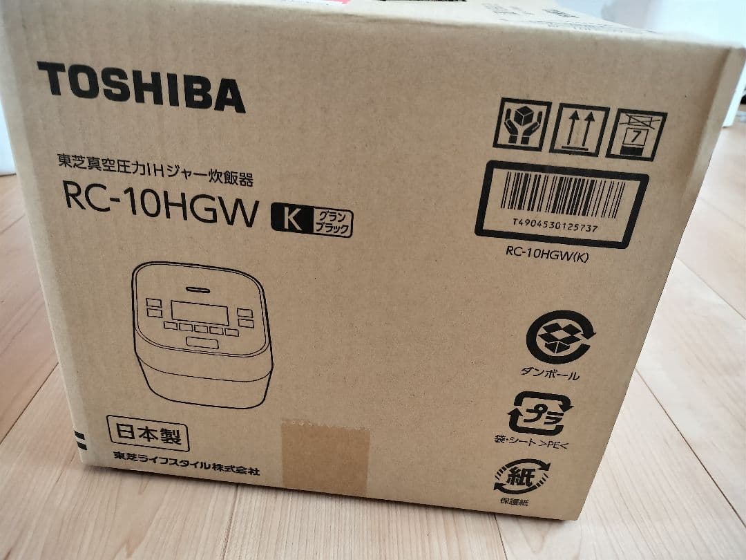 TOSHIBA RC-10HGW 炊飯器