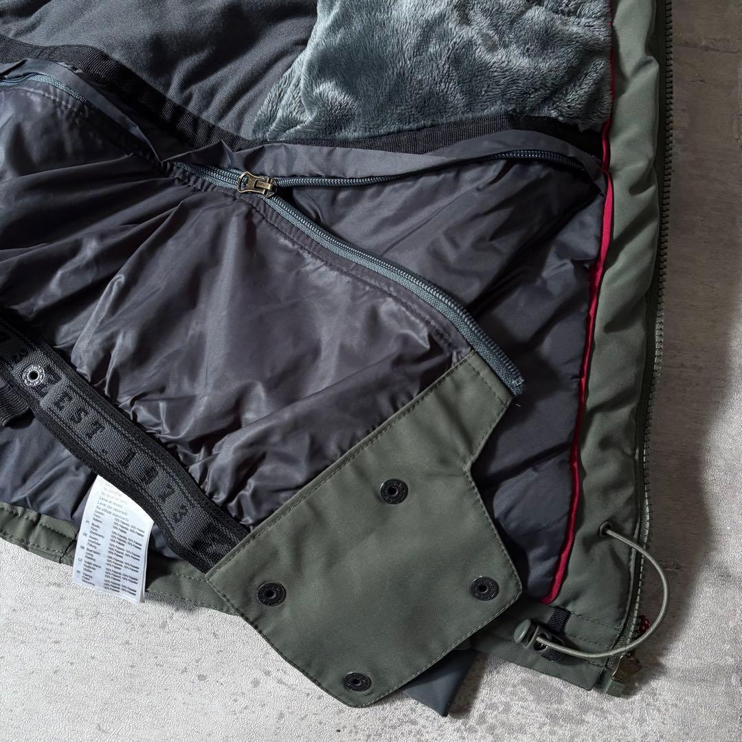 美品 スノーボード ウェア 上下セット ビラボン キスマーク レディース M