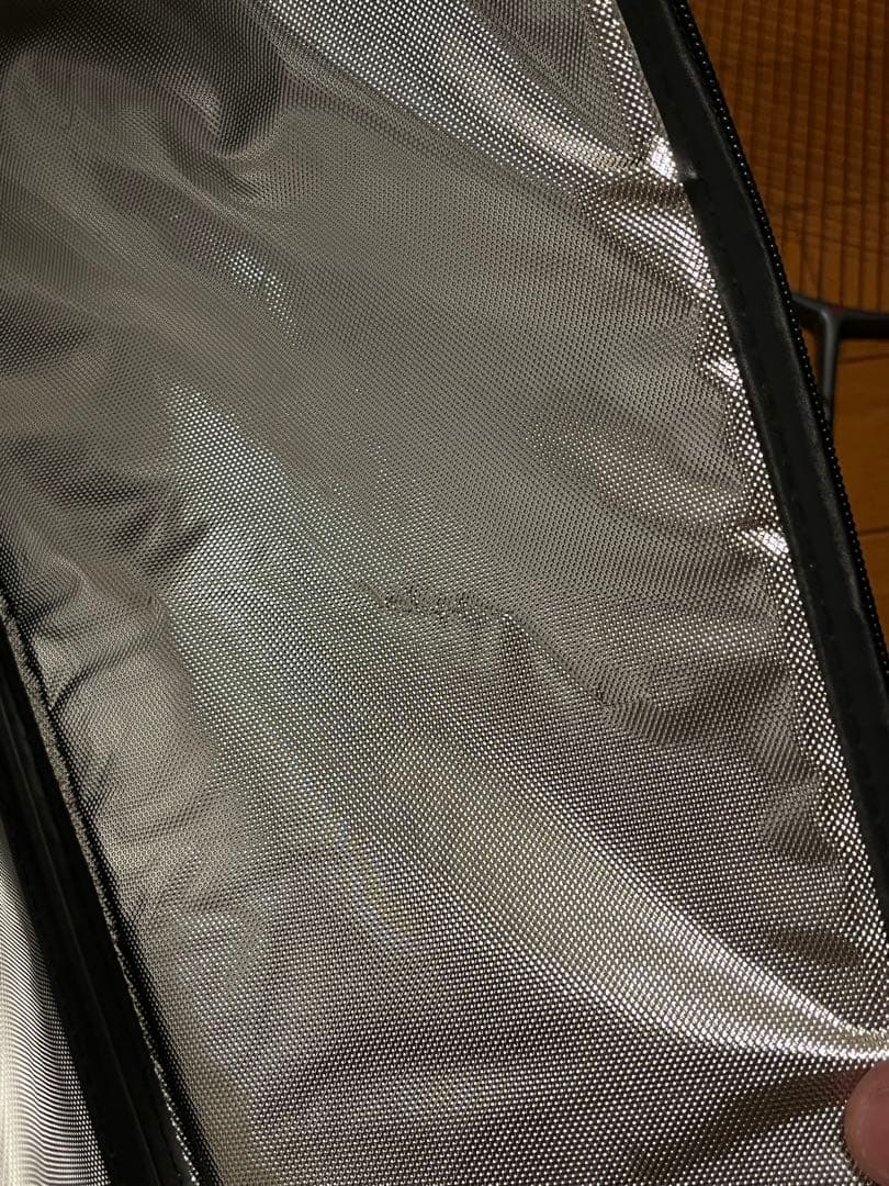 ARC SABER 11 PLAY バドミントンラケット(国内未発売品)