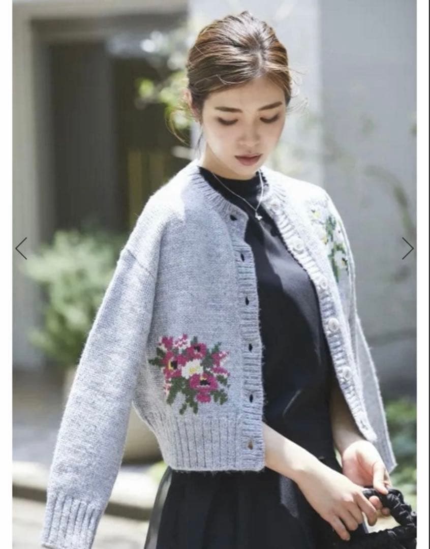 【美品】完売品✨️セブンテン フラワー 刺繍 ニット カーディガン ケイタマルヤマ
