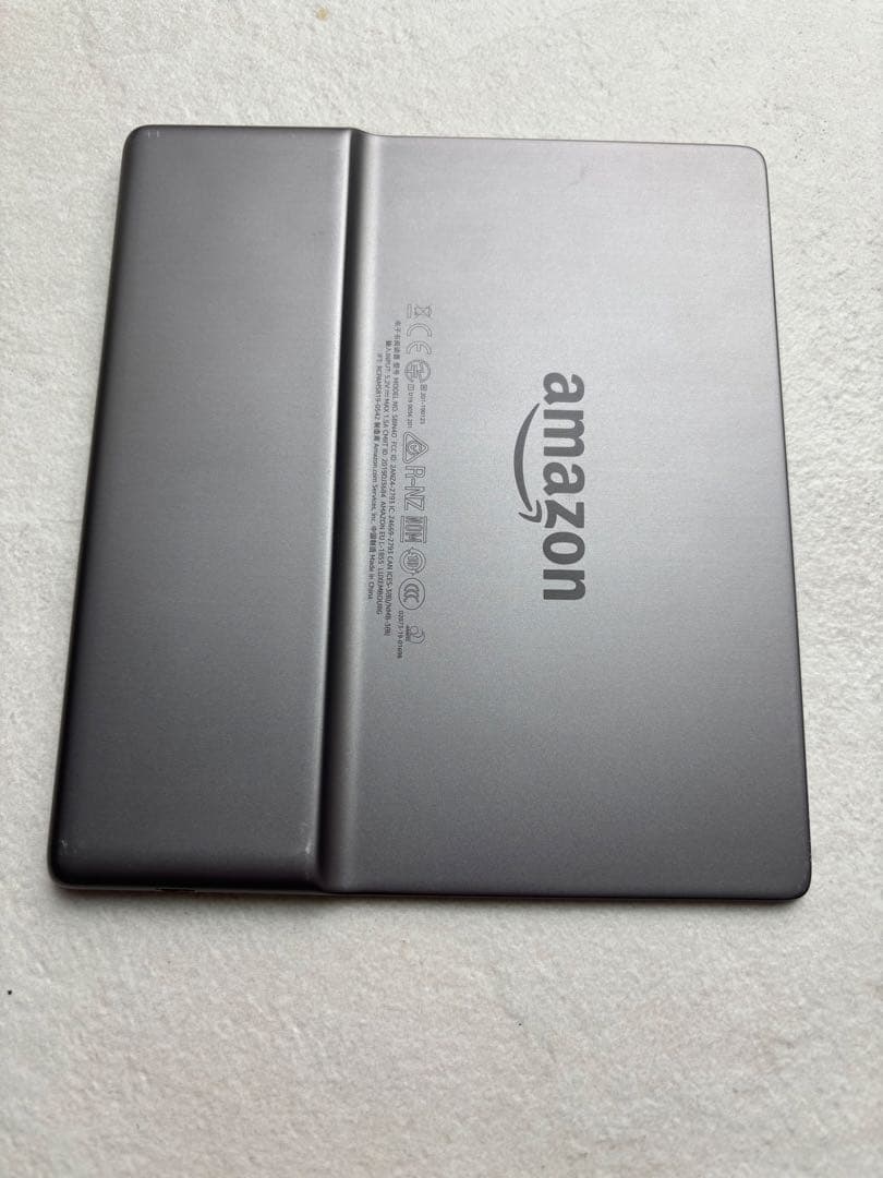 Amazon Kindle Oasis 10世代8GB 広告なし