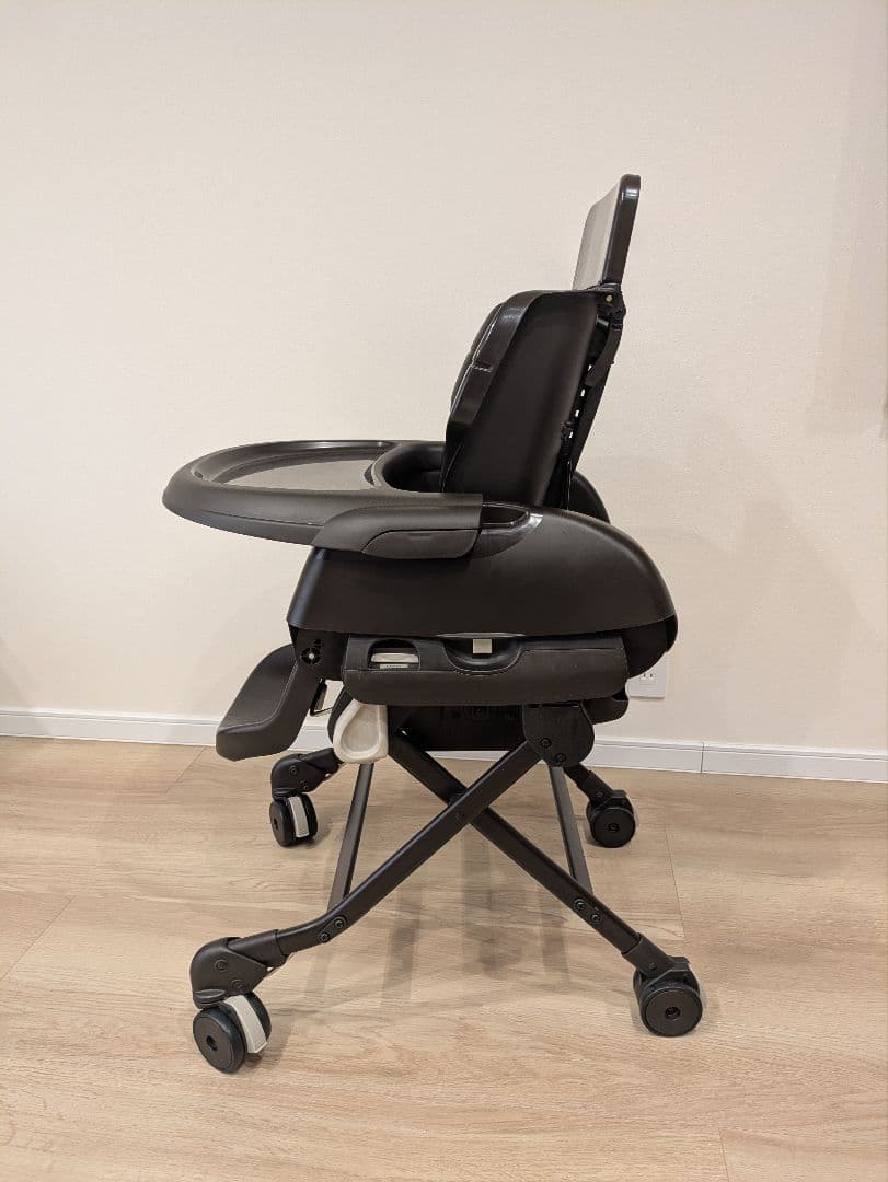 Combi　ハイローチェア　ネムリラAT