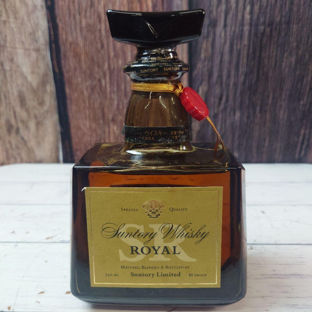 未開封 サントリーウイスキー　ローヤル SR 720ml お酒
