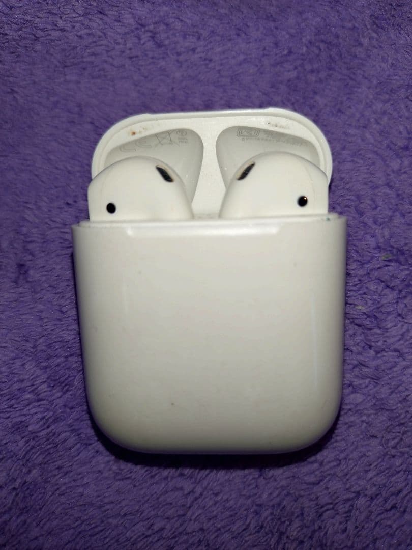 イヤホン AirPods