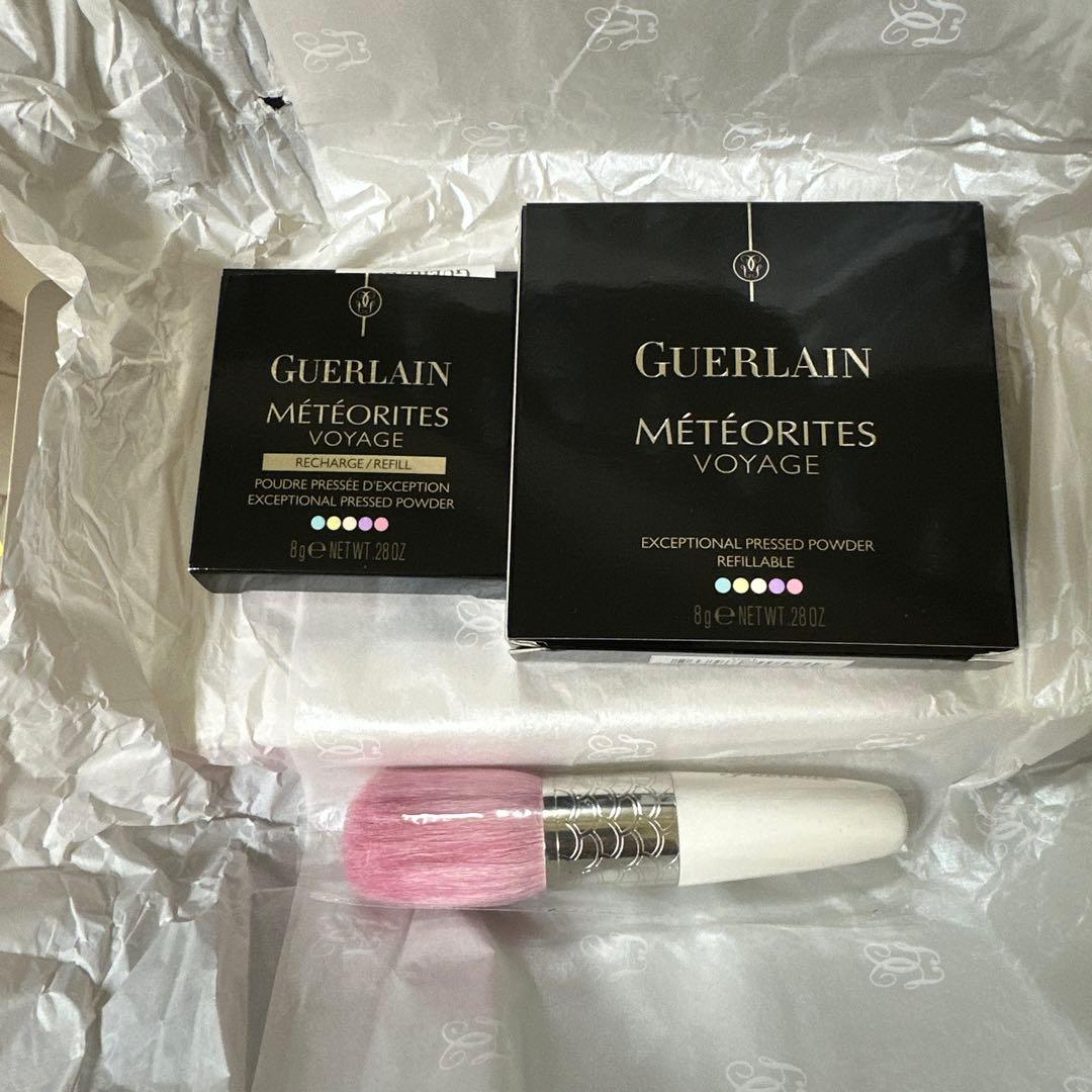 値下げ！新品未使用！メテオリットパウダー & ブラシセット。（四点あります）