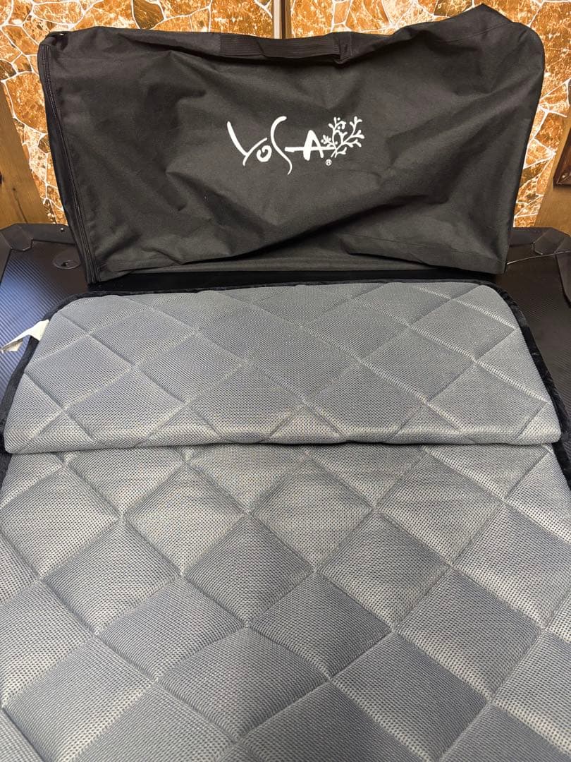 ヨサ カーリスマットテラボルスター