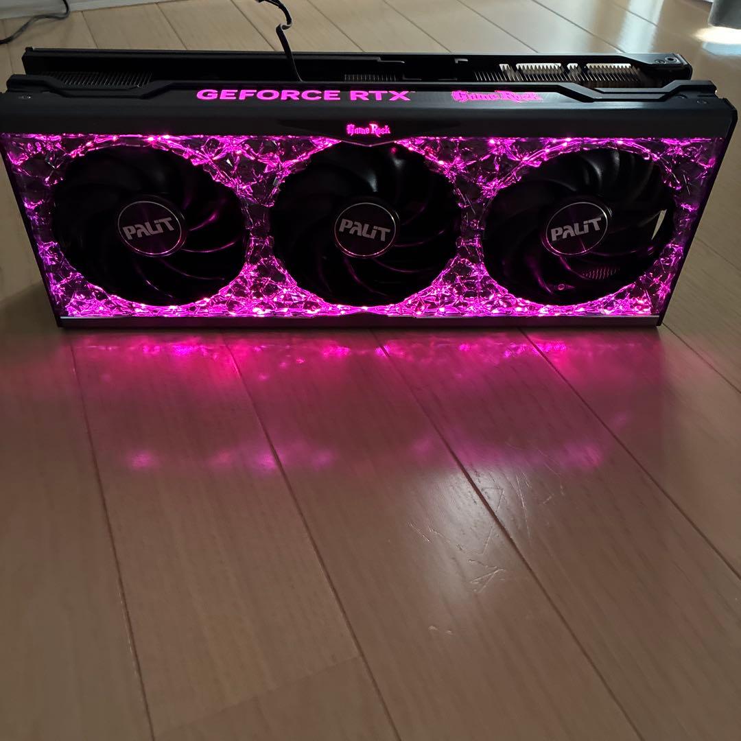 palit RTX 4090 ヒートシンク　ファン　バックプレート　　LED