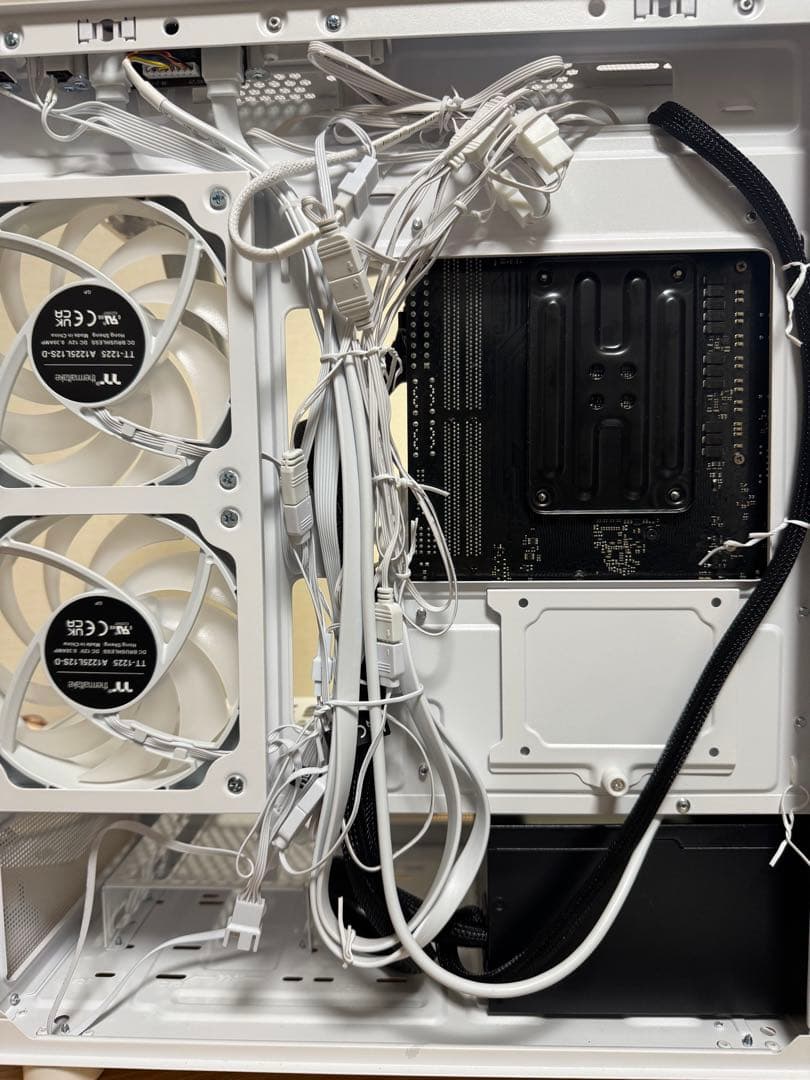 渡*か様 自作PC Ryzen 3950X/64GB/簡易水冷/ITX/白ケース