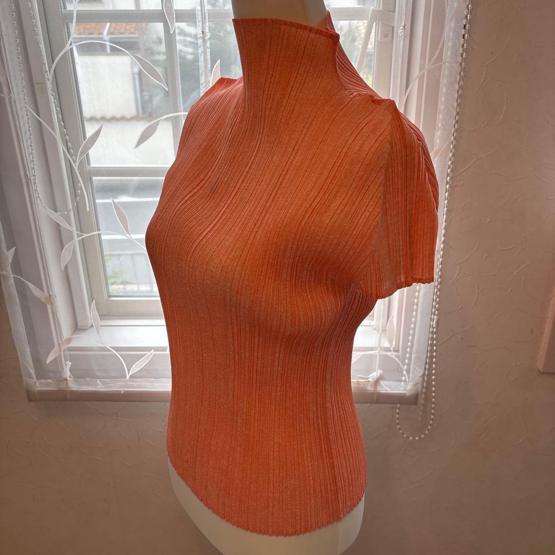 PLEATSPLEASE サーモンピンク　 ハイネック Tシャツ 半袖