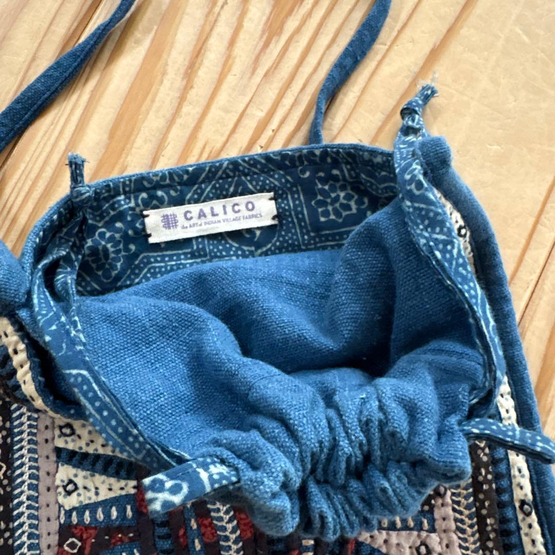 CALICO キャリコ　インド ラバーリーポシェット　インド刺繍