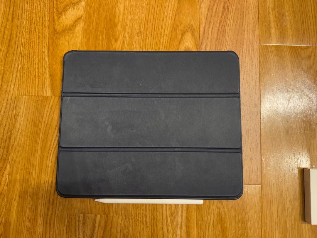 エマ　iPad Pro 12.9インチ (第3世代) ☆付属品あり☆