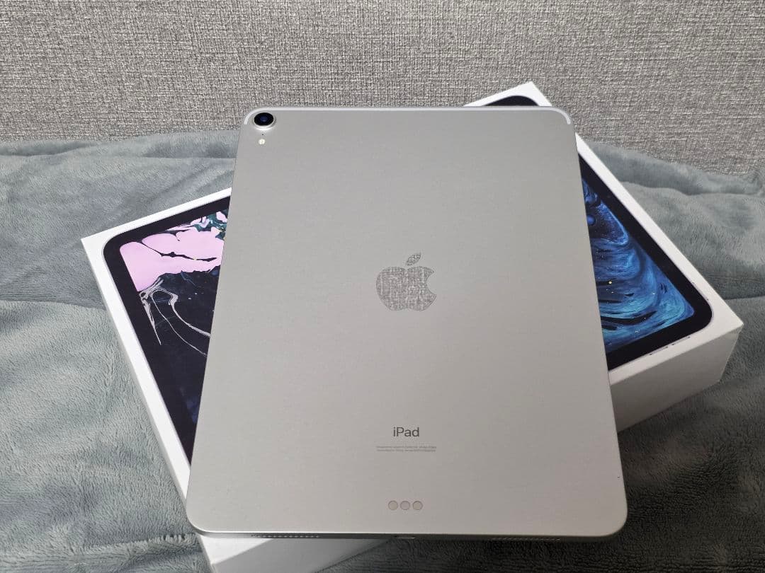Apple iPad Pro 11インチ 第1世代 2018 64GB シルバー