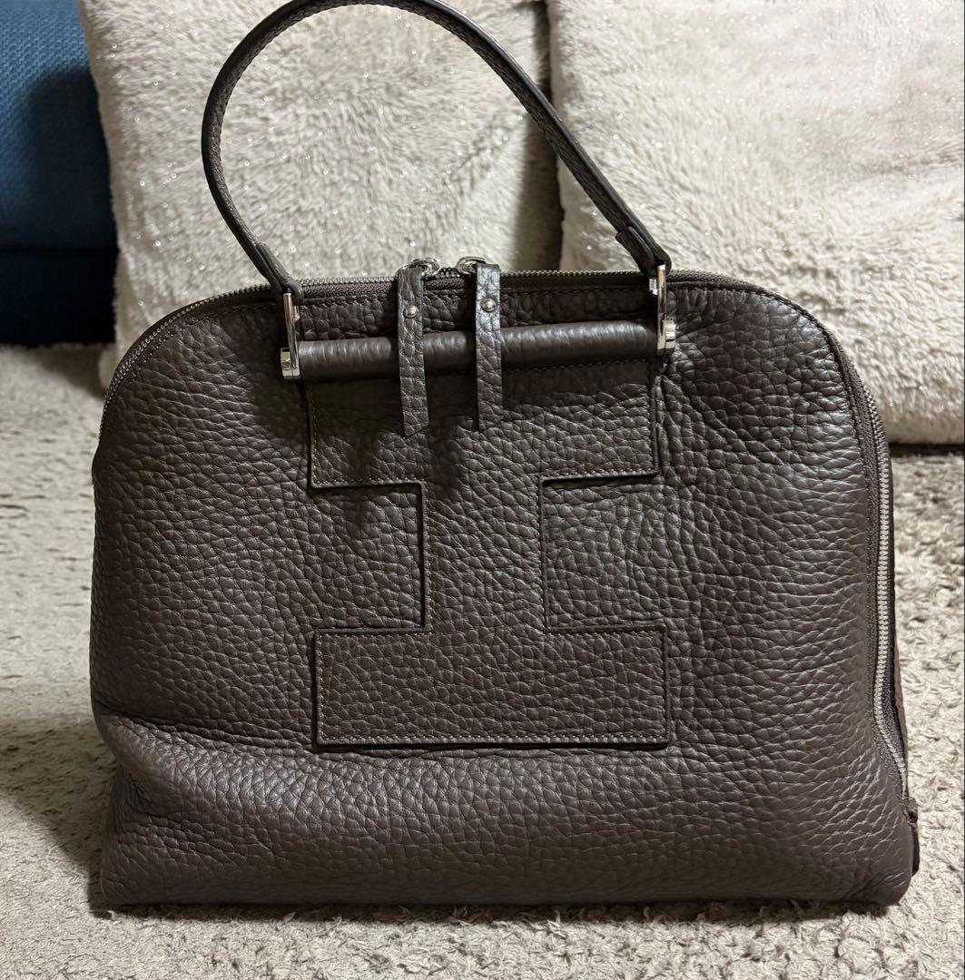 IACUCCI ハンドバッグ