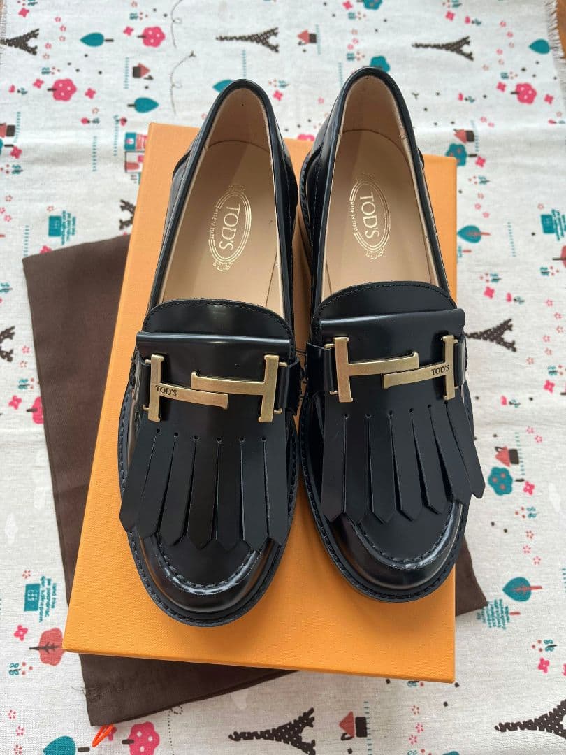 【美品】タイムレス　ローファー 37