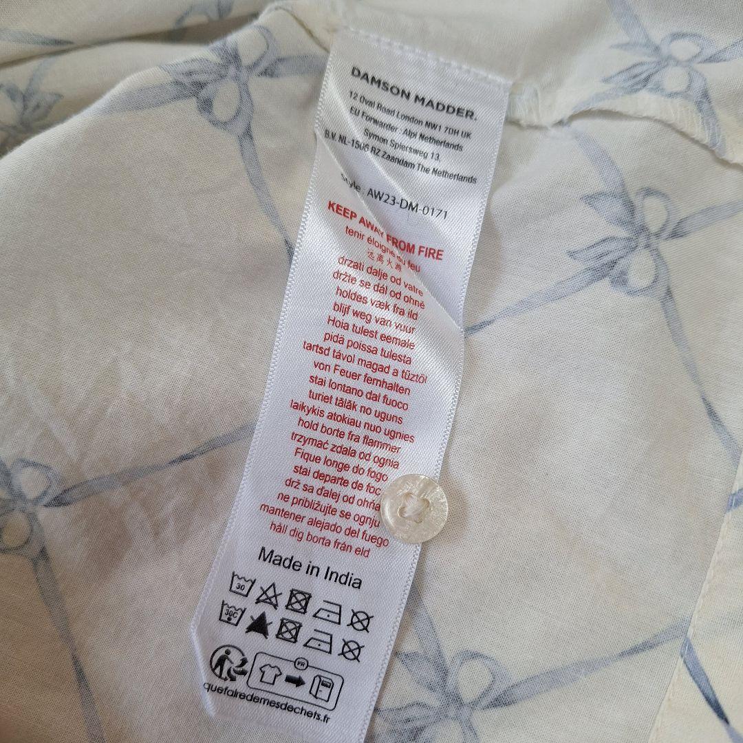 ダムソンマダー　ビッグカラーブラウス　ボリュームスリーブ　XL 相当　リボン柄