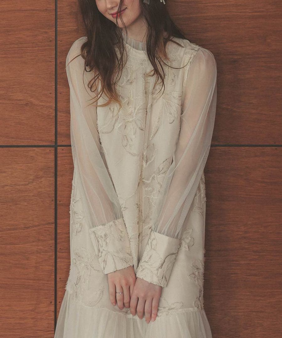 ドリードール　フェザーフラワーチュールドレス オケージョンドレス　エクリュ　M