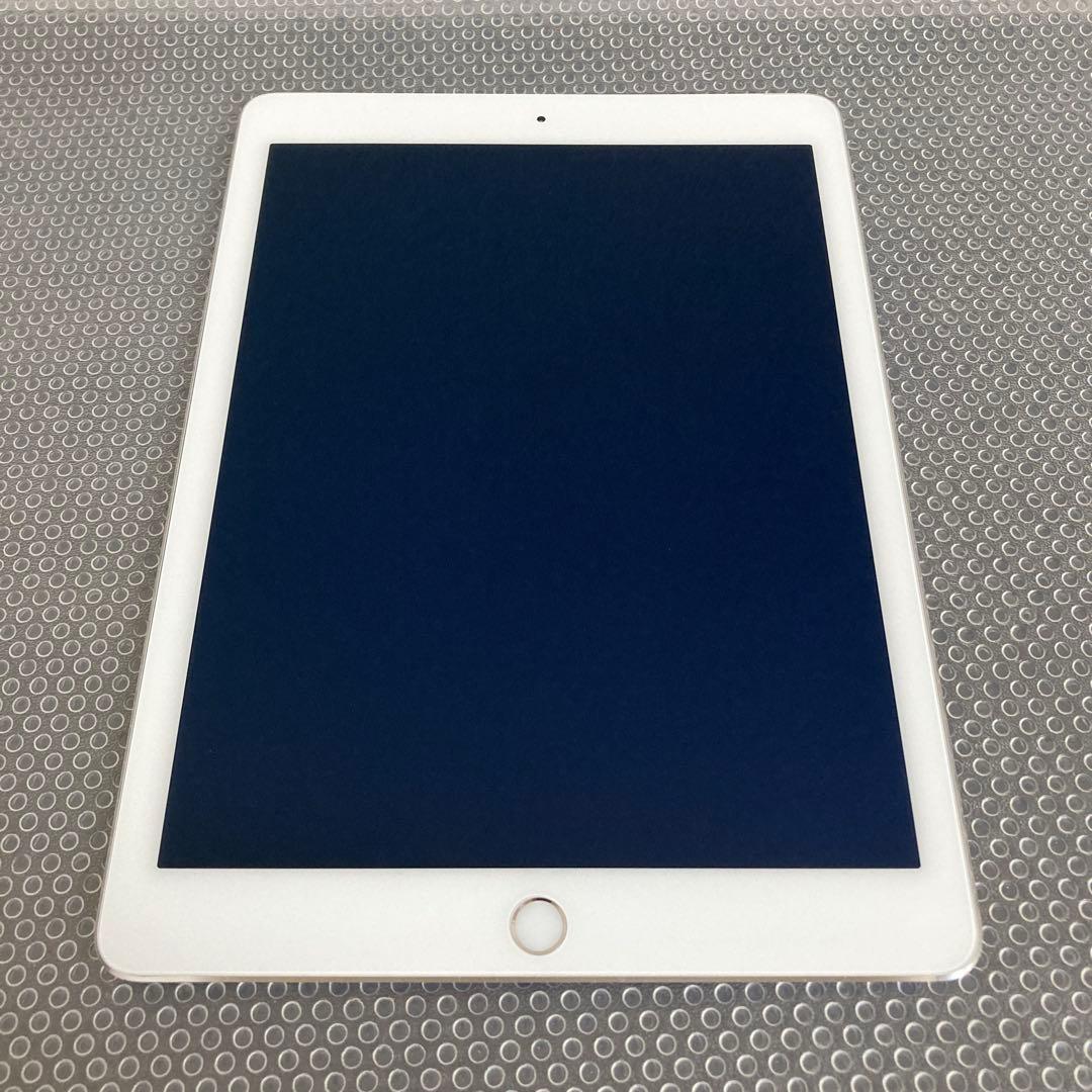 3820【早い者勝ち】美品☆電池最良好☆iPadAir2第2世代32GBドコモ☆