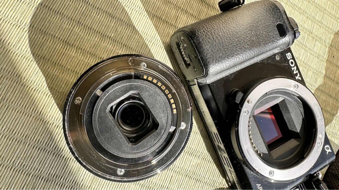 【最終セール】SONY ミラーレス一眼 α6000