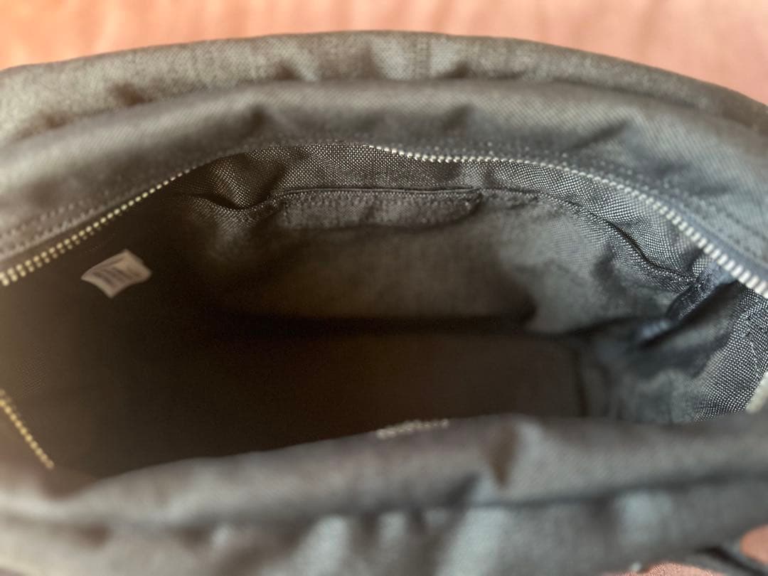 美品　PORTER スモーキー ショルダーバッグ　ブラック