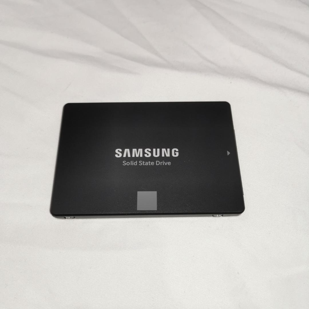 Samsung 860EVO SSD 2TB 2.5インチ SATA 6Gb/s