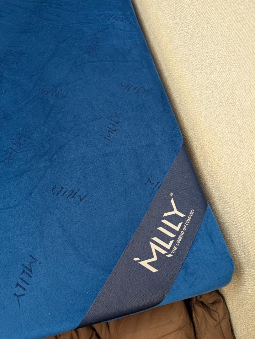 【未使用品】マシュマロ感　エムリリー 優反発 マットレス 厚11cmセミシングル