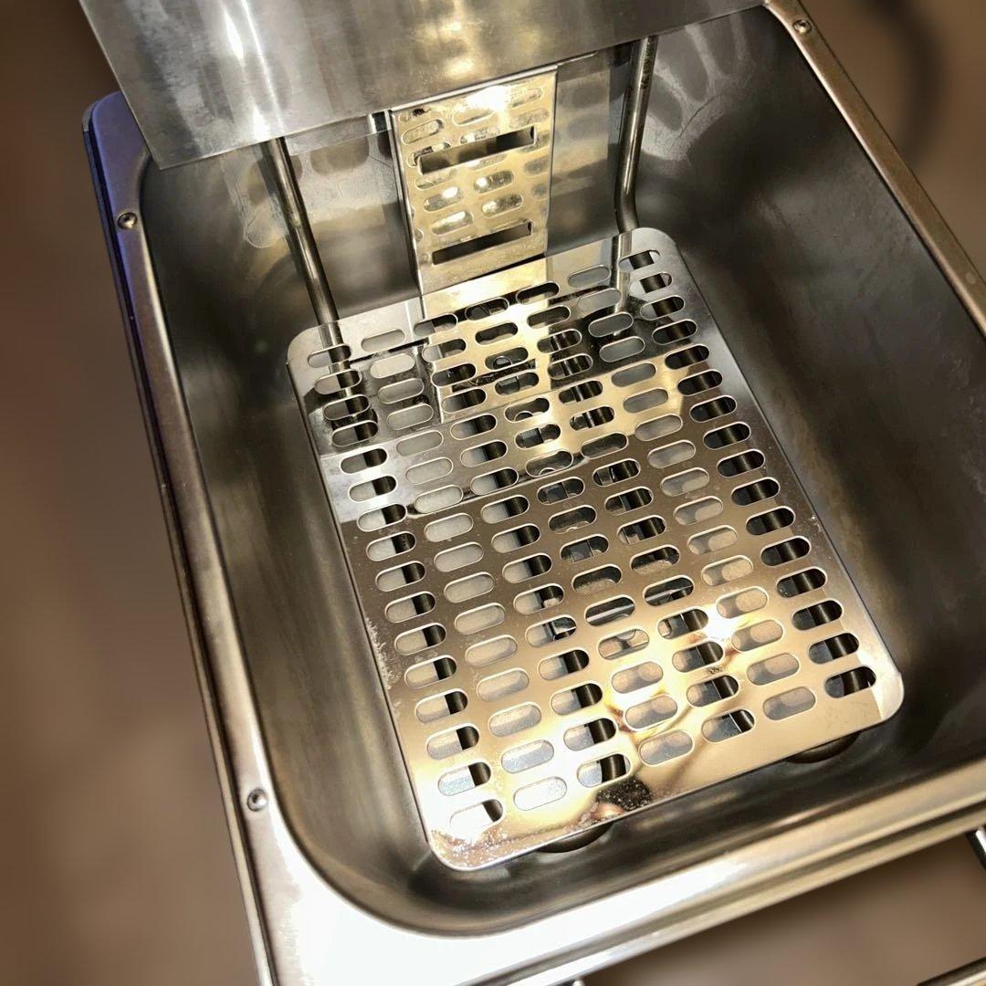 業務用フライヤー