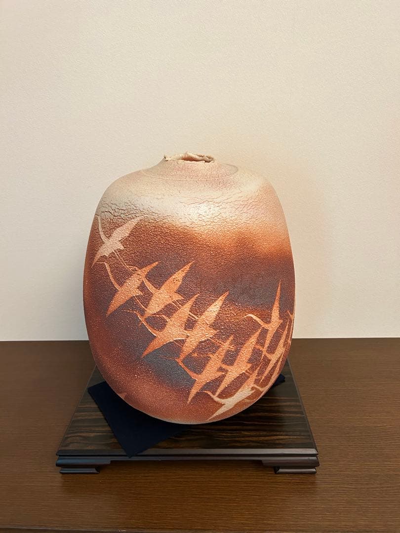 林正太郎作　志野群鶴紋壺