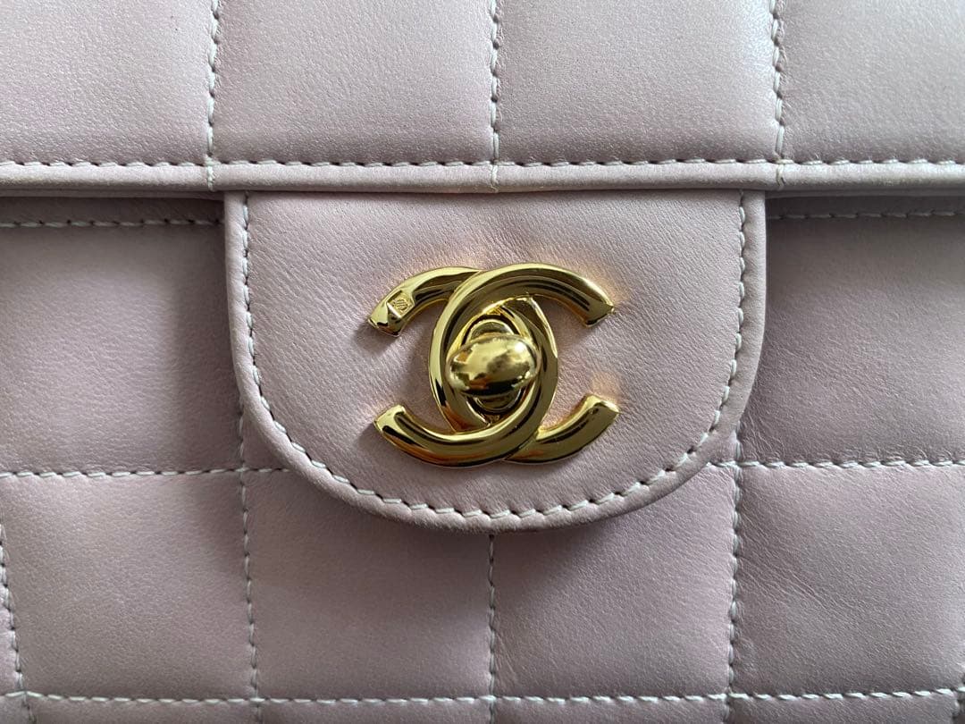 LA購入　CHANEL チョコバー　かわいいカジュアル　チェーンバッグ