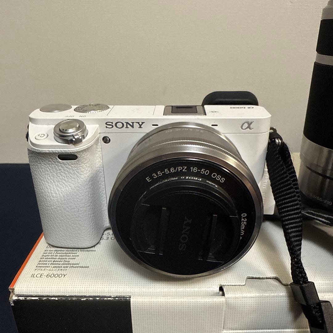 SONY ILCE-6000Y ミラーレス一眼 16-50mmレンズ付き