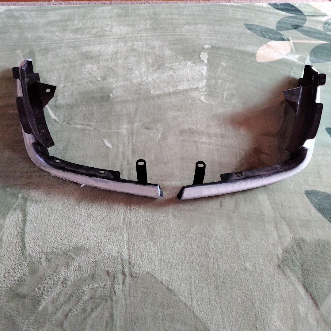 220クラウン 用 TRD フロントエアロスポイラー 真ん中のサテンエアロ欠