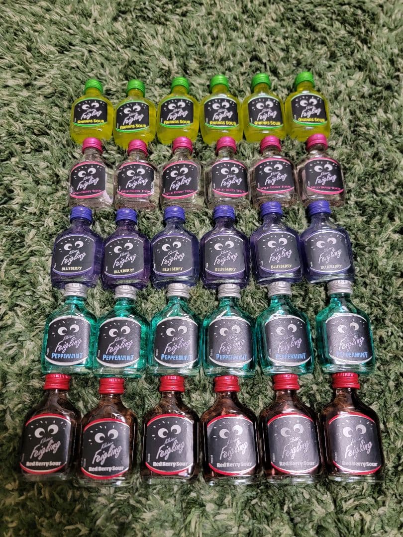 a..クライナーminiボトル　★リキュール★60本