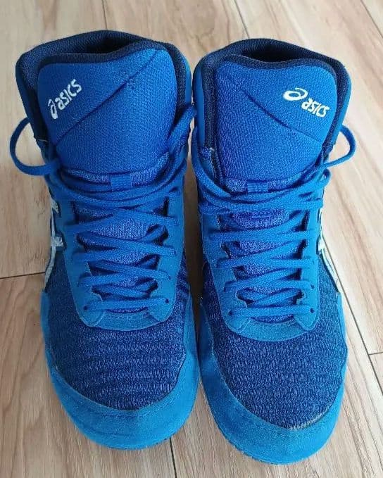 美品★アシックス★レスリングシューズ　MATCONTROL 2 ★サイズ27