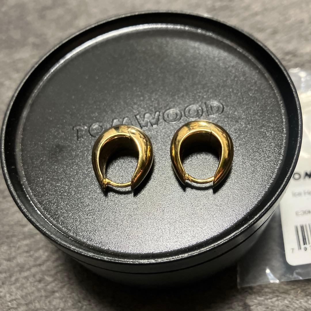 トムウッド　イヤーカフ　イヤカフ　ピアス　イヤリング　耳飾り　0708