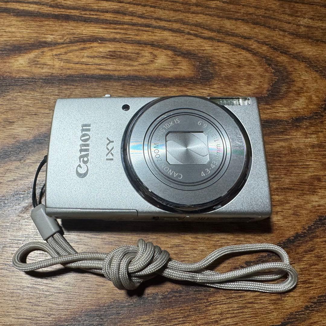 Canon デジカメ　IXY140 充電器付き