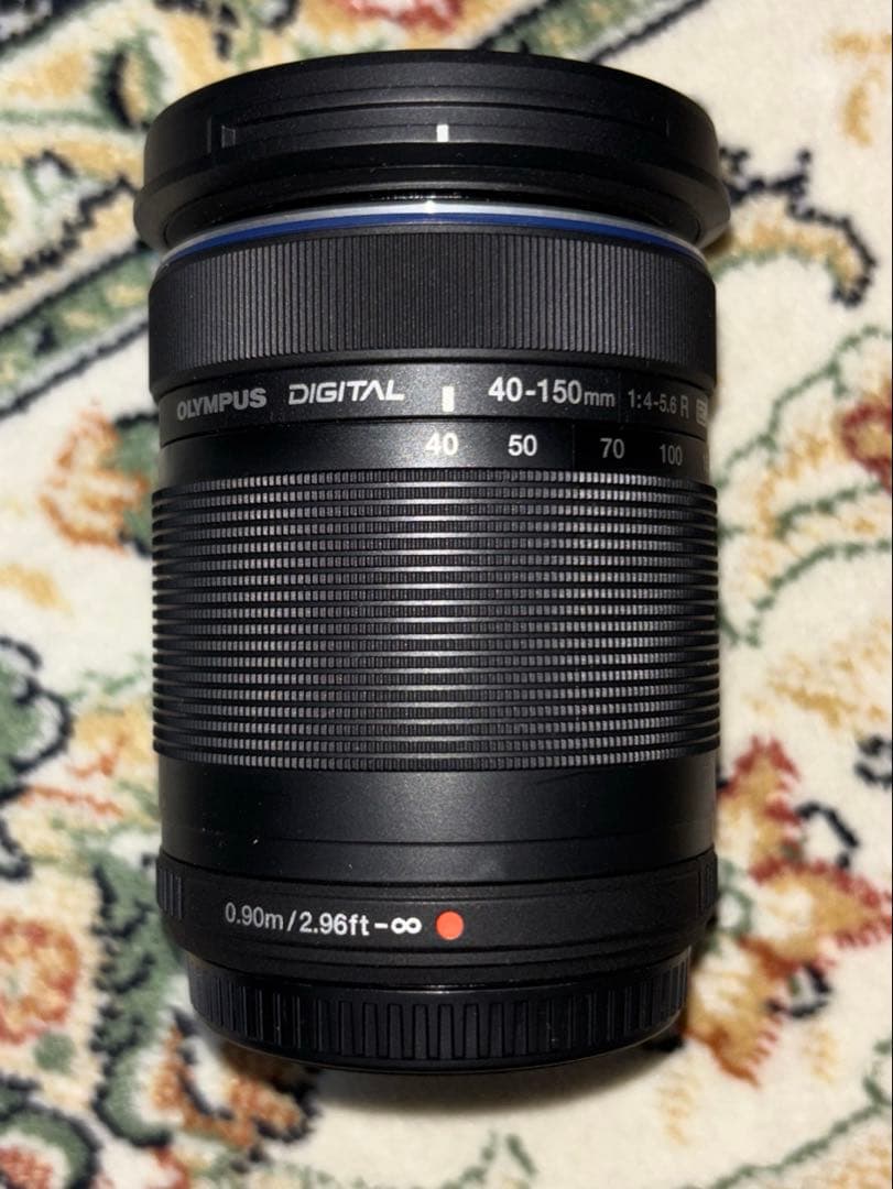 OLYMPUS E-M10 Mark IV ダブルレンズキット　カメラ　一眼