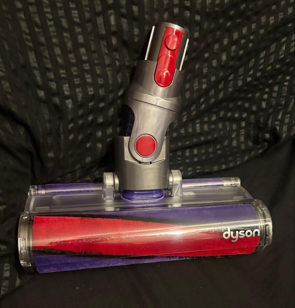 美品！洗浄済みだから、すぐ使えます！ガンメタリックの#ダイソン#V7セット