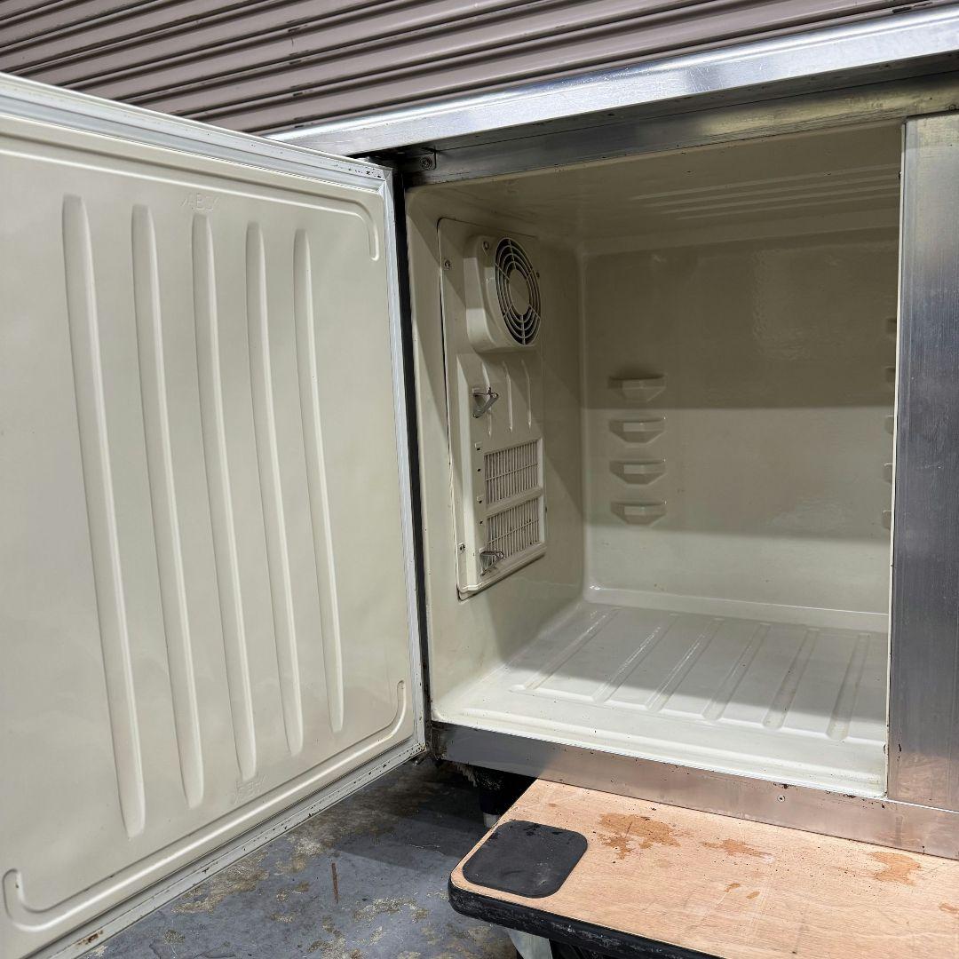 送料込み　美品　ホシザキ テーブル形冷蔵庫 RT-180PNE　コールドテーブル