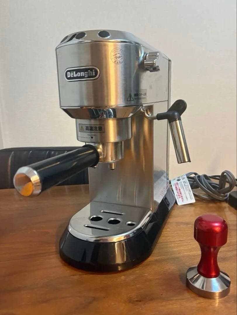 【即発送】DeLonghi エスプレッソマシン EC680M シルバー おまけ