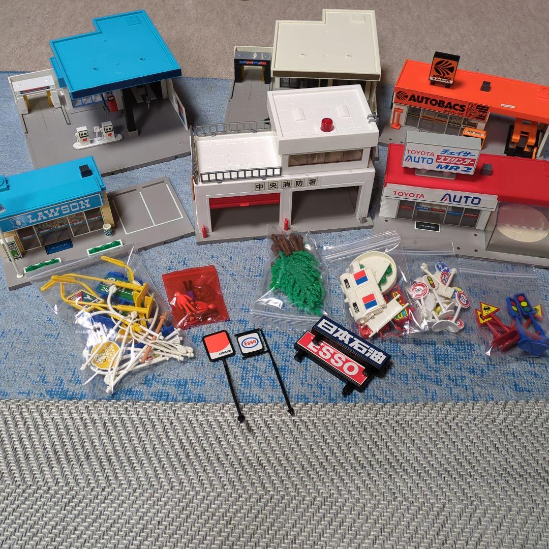 トミカタウン　6点セット　破損有り