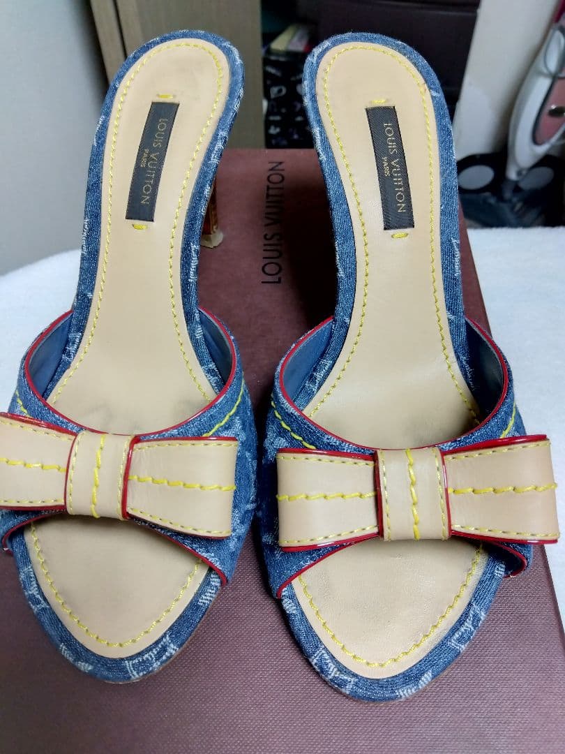 Louis Vuitton モノグラム デニムリボンミュール 22cm