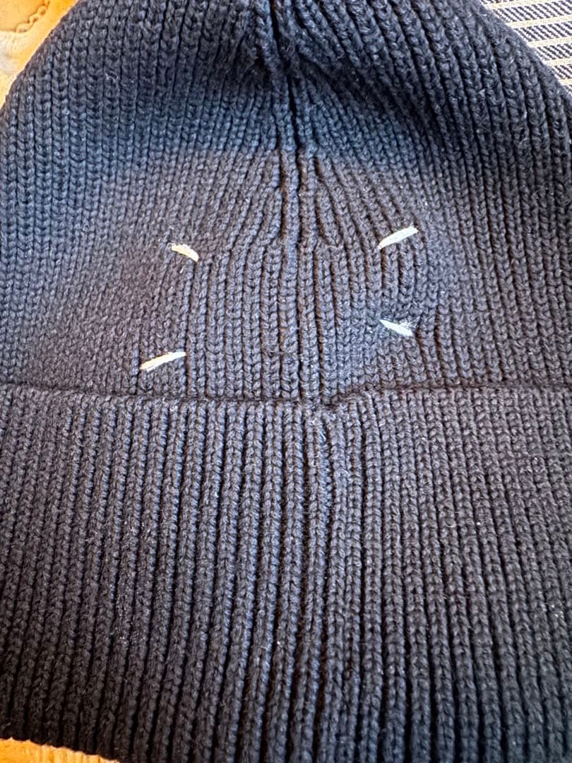 ララ 【状態◎送料込】Maison Margiela ニット帽　MM14