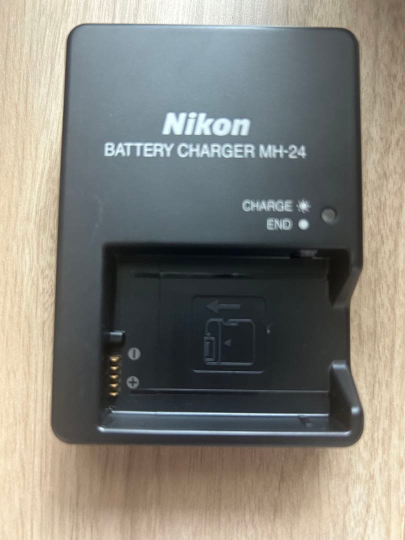 NIKON D5600 18-140 VR 一眼レフカメラ