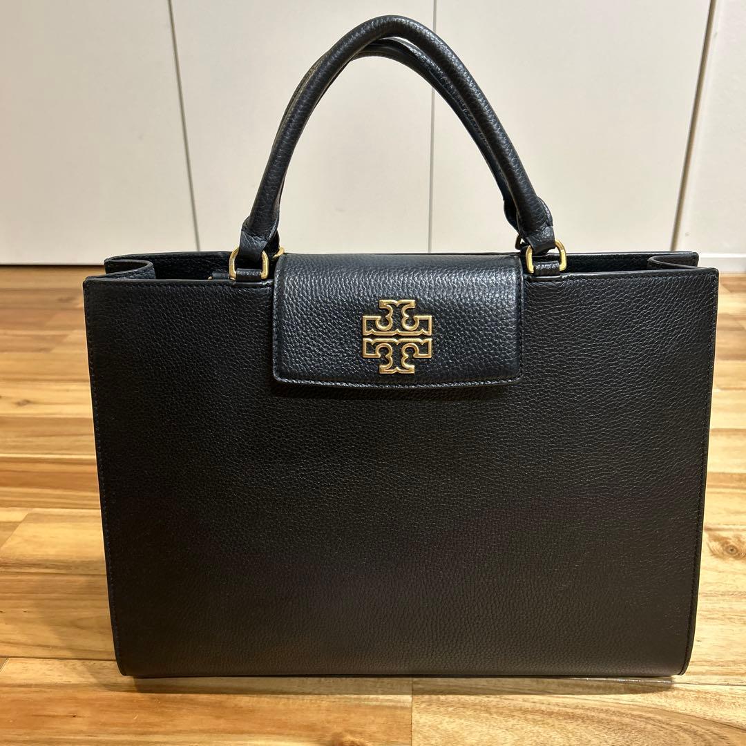 トリーバーチのブリテンコレクション 2way 黒 レザービジネスバッグ