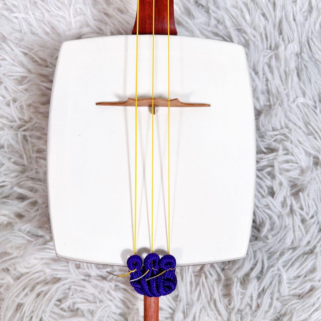 【新品弦張替え済み】小胡弓　花梨　本皮　皮破れなし　弓付き　和楽器