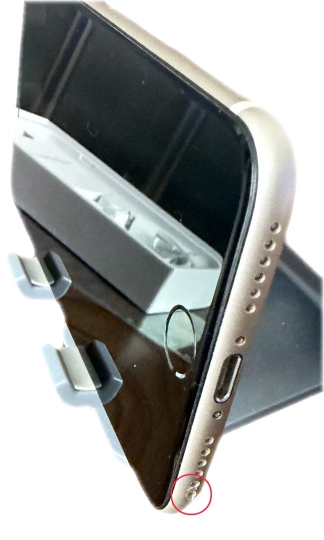 iPhone SE (第3世代) 64GB 本体