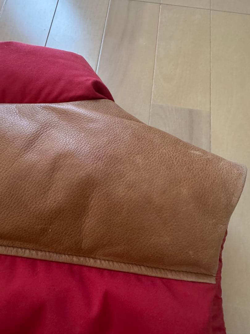 【専用】モンクレール ダウンベスト レッド