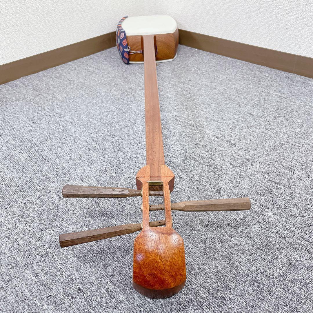 三味線　花梨　延棹　丸打胴　中棹　角胸　正寸　人工皮