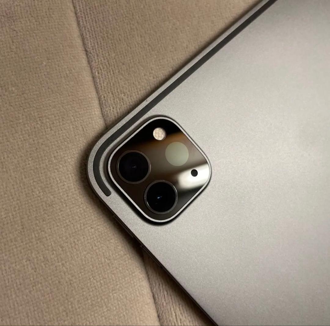 Apple iPad Pro 12.9 2020 1TB Wi-Fiモデル