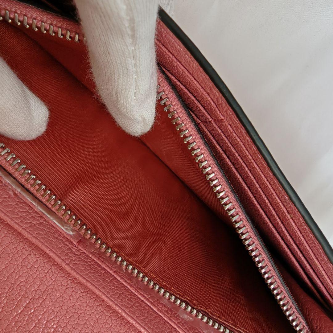 美品　ミュウミュウ　長財布　マドラス シティカーフ ウォレット　ピンク