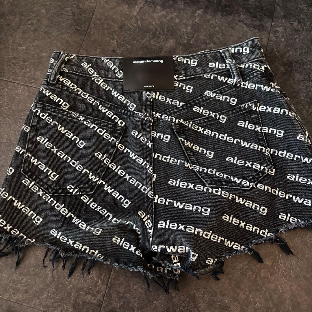 alexanderwang ロゴプリントショートパンツ